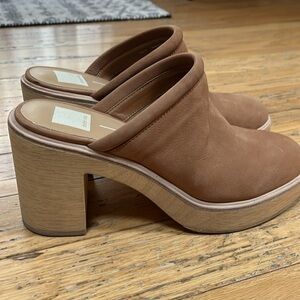 Dolce Vita Camdin clog Heels size 11